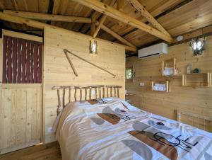 "La cabane", la roseraie de Zoubiroux