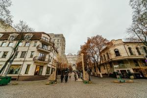 Urban Elegance