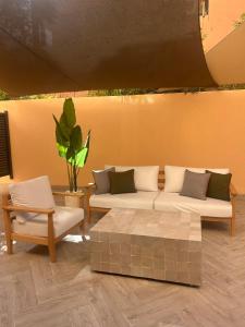 Appartement chic Menara Mall piscine Rooftop