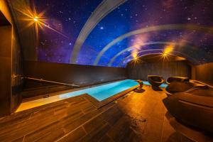 Vertigo Hotel, By Marriott, a Member of Design Hotels