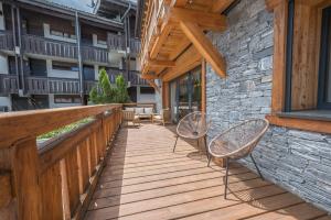 Central 4 bedroom apartment with spa access