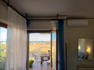 Terrazza vista mare-Parcheggio gratuito -3Min A14 -Mastrangelo Beach
