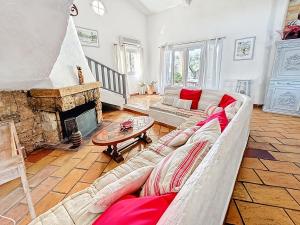 Mas Provençal Renové avec piscine