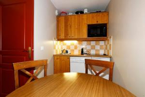 Albane Vars 2-Room Apartment