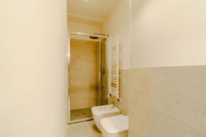 GuestHost - Charme dEpoca Torino Centro