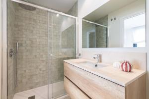 Luxury and comfort next to the beach