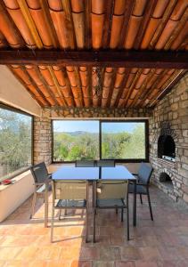 Provençal farmhouse 6 guests Peymeinade near Cannes