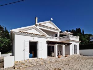 Helios Court Villa