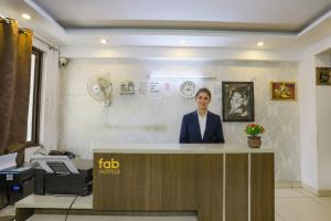 FabHotel Comfirt Inn