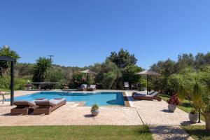 Villa Carreta by PosarelliVillas