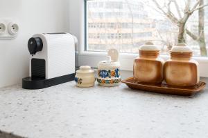 Wilcza Retro Journey Central Apartment by BookingHost