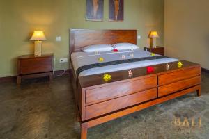 Treasure of Bali, 3BR villa, infinity pool, staff