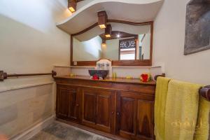 Treasure of Bali, 3BR villa, infinity pool, staff