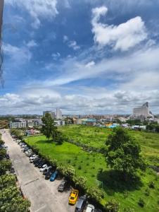 jomtien Beach Condo by Silvia