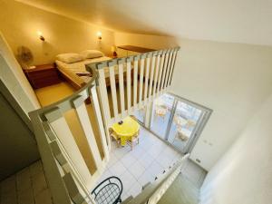 P la madragde A N48 3P6