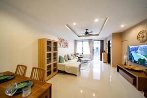 Townhouse in the very center of Laguna, 600 m from Bang Tao