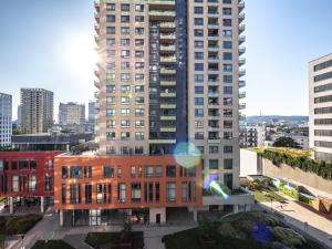 City Park Apartment Free Garage Parking