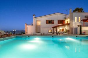 Seaview Villa Cleopatra - Private Pool & Tennis Court