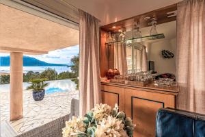 Villa de standing piscine- vue mer panoramique