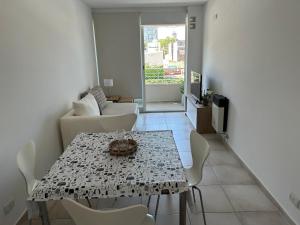 Moderno departamento en pichincha a metros de Bv Oroño