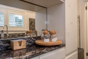 Stunning One Bed - Central Witney