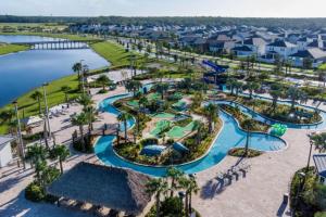 3 Bd 2 Ba Storey Lake 3150-301 Pc