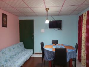 Beautiful air condioned villa for singles, couples, families and groups cozy stay