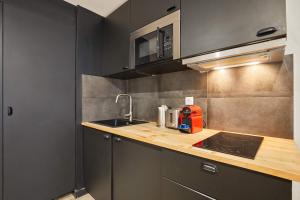 Cozy apartment in the center of Paris 2 bedrooms