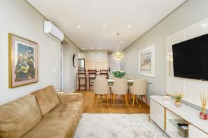 Apto The Garden prox Super Carros by Achei Gramado