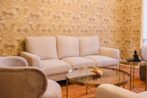 Stylish 5BR Apartment in Central Lisbon