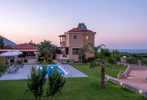 Luxurious Villa David