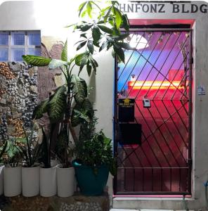 JOHNFONZ BUILDING Romantic Room