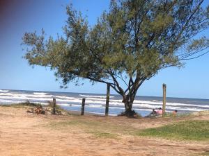 CASA com piscina na PRAIA ITAPEVA
