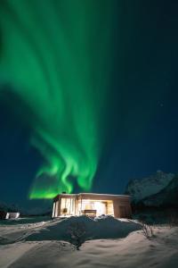 Artic Lyngvær Luggombu Lodge with jacuzzi