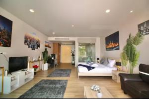 Pool and See View Amazing Room