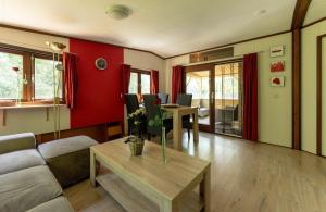 Knusse DuinHut de Steenloper