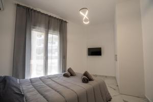 Athenian Hospitality