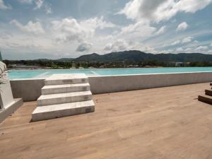 Melia 2BR with Rooftop Pool - Skypark Laguna by TropicLook