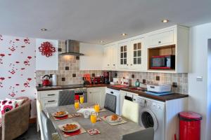 Finest Retreats - Poppy Cottage, Great Houndbeare Farm