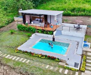 Villa tipo Suite, Privada en Villeta