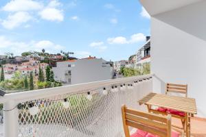 Camara de Lobos Apt by Holiday Rental Madeira