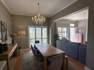 Entire home in Cape Town, Green Point, King Beds