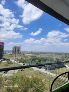 Comfy stays with Dee