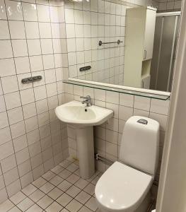 Spacious villa in scenic Älta, perfect for up to 8 adults SE13080