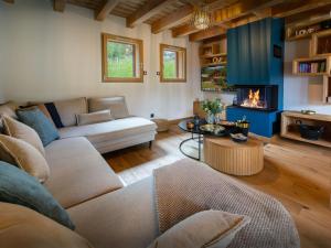 Chalet Lezopau - OVO Network