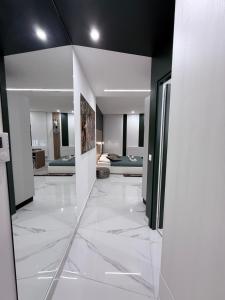 TALEDA Apartments - Modern Apartments & Self Checkin in the Old Town