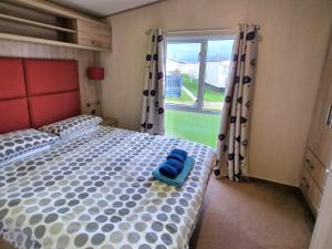 Haywood Holiday Escape, West Sands