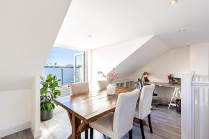 Stylish Two-Bed Loft Escape