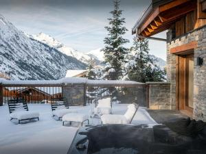 Chalet Fango - OVO Network