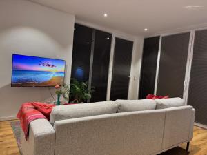 Top Apartment in Kranenburg - central & quiet - terrace and large windows - incl parking, fast WiFi, Box-Spring bed, washer & dryer, Netflix